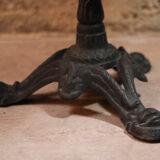 Side table, round platter in massive oak