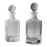 Lot of vintage 1970s consisting of 2 hexagonal glass carafes, transparent glass with spherical stoppers.