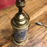 Lamp stand