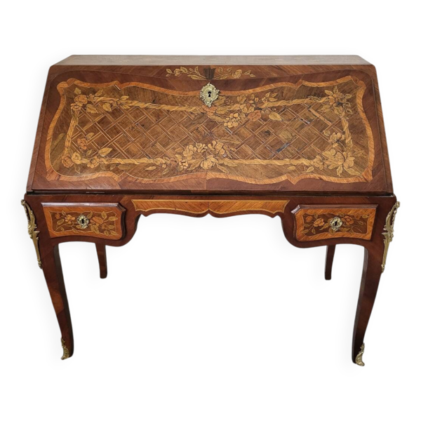 Secrétaire style Louis XV
