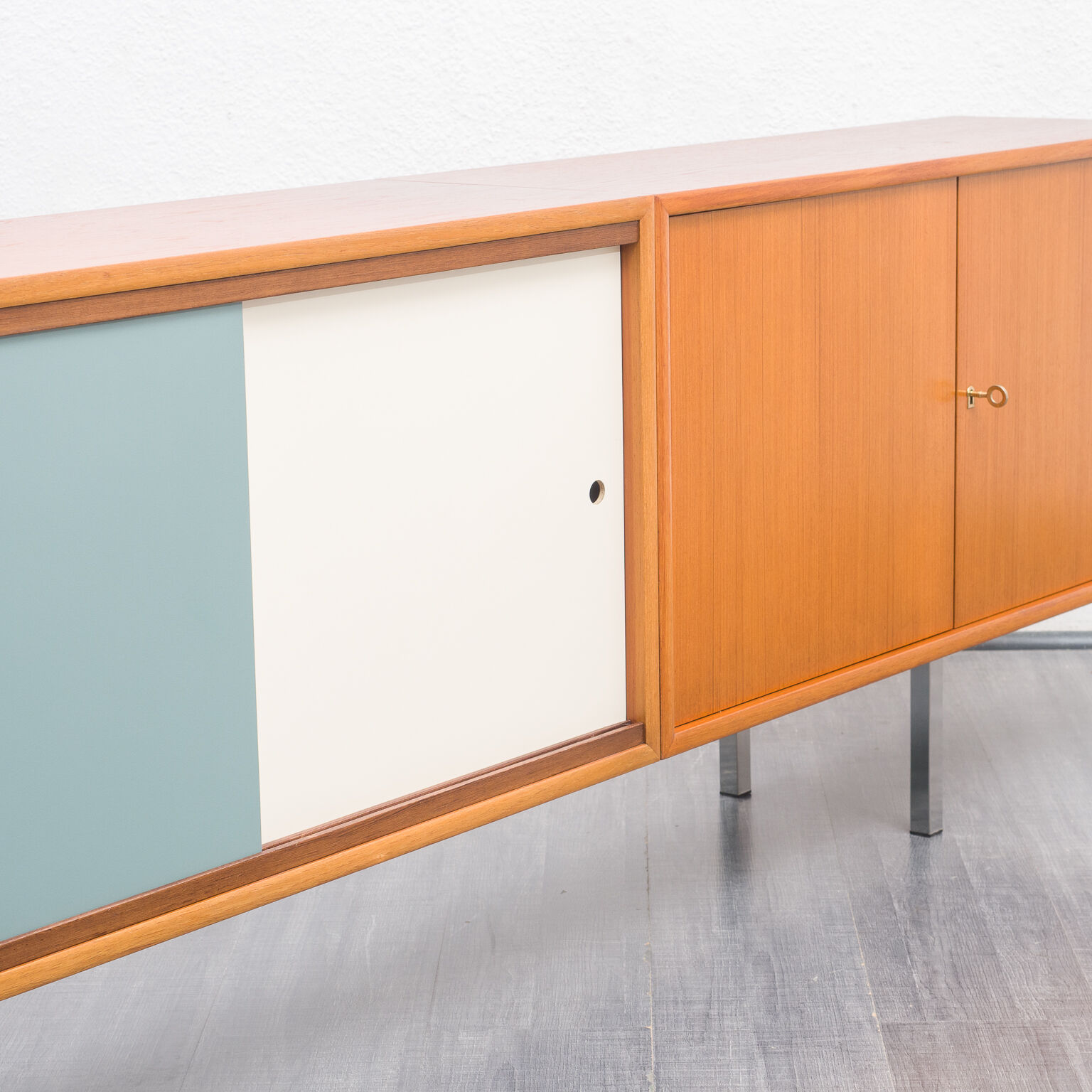 Sideboard in teak, 300cm