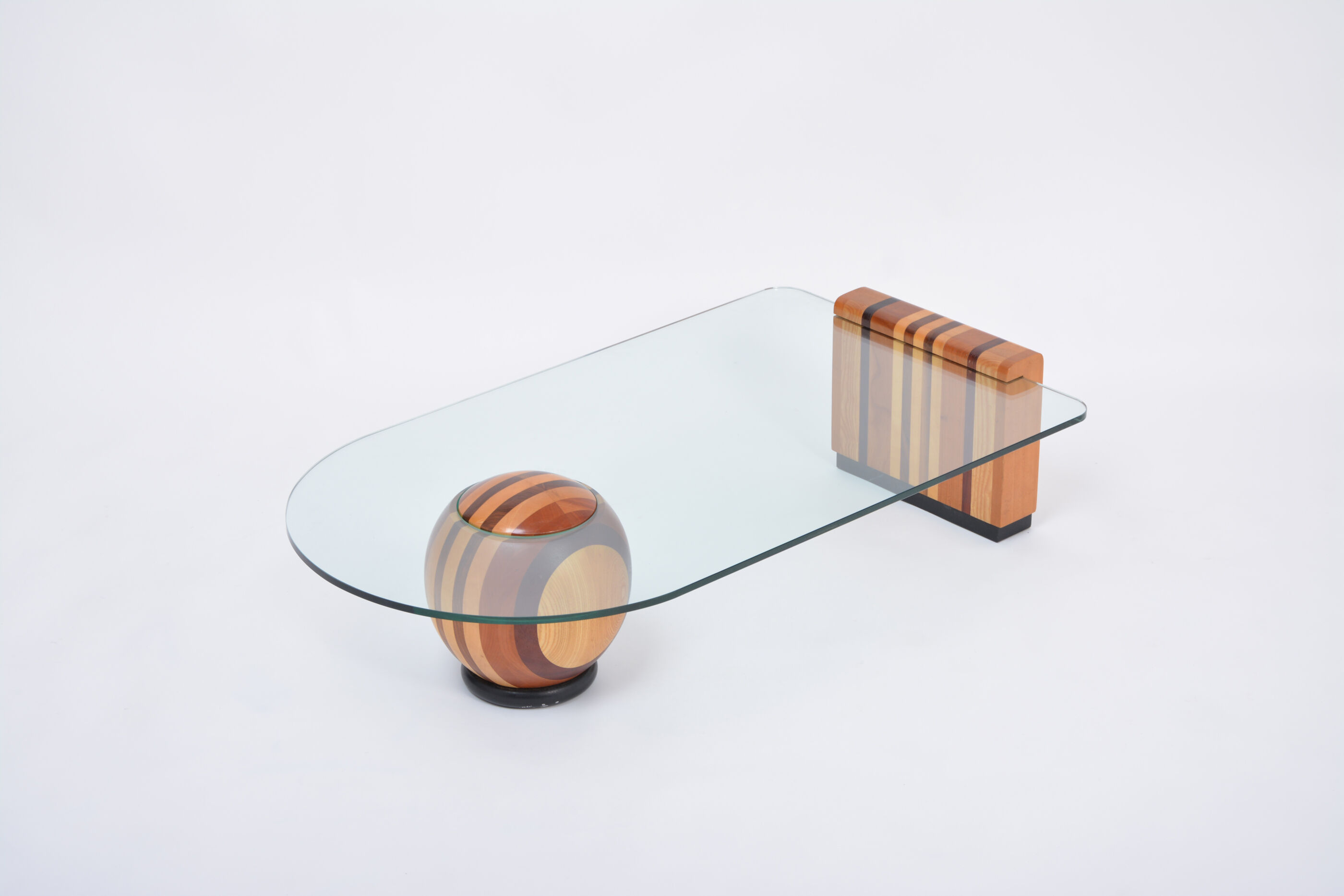 1970s italian coffee table by Massimo and Lella Vignelli for Casigliani