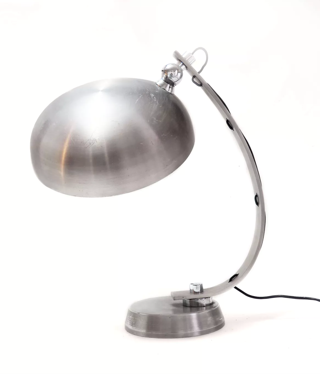 Desk lamp