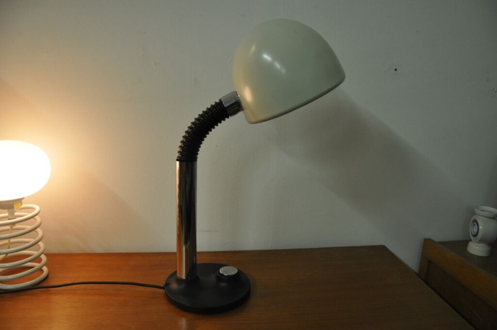 Egon Hillebrand of the 1970s design articulated lamp