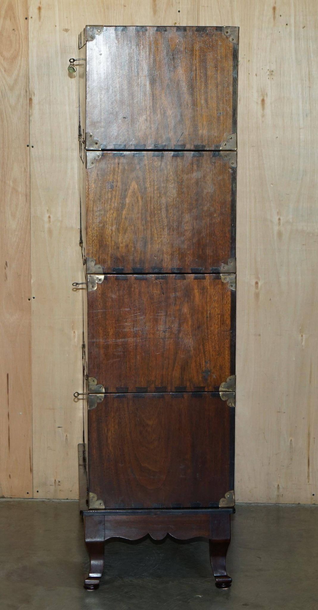 Quatre caissons de campagne chinois empilables, circa 1880