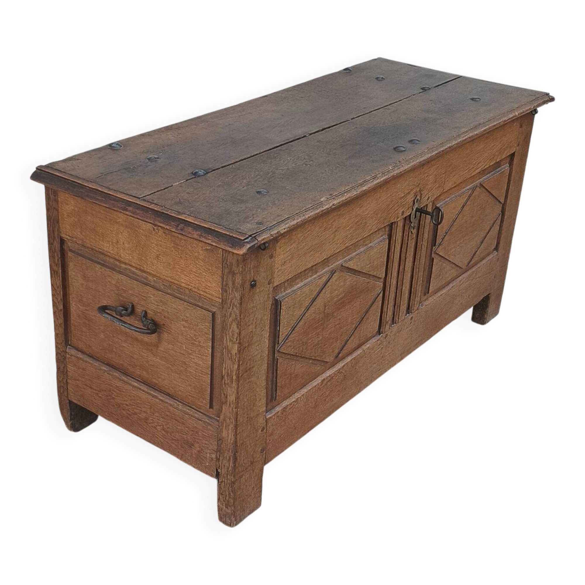 Louis XIII oak chest