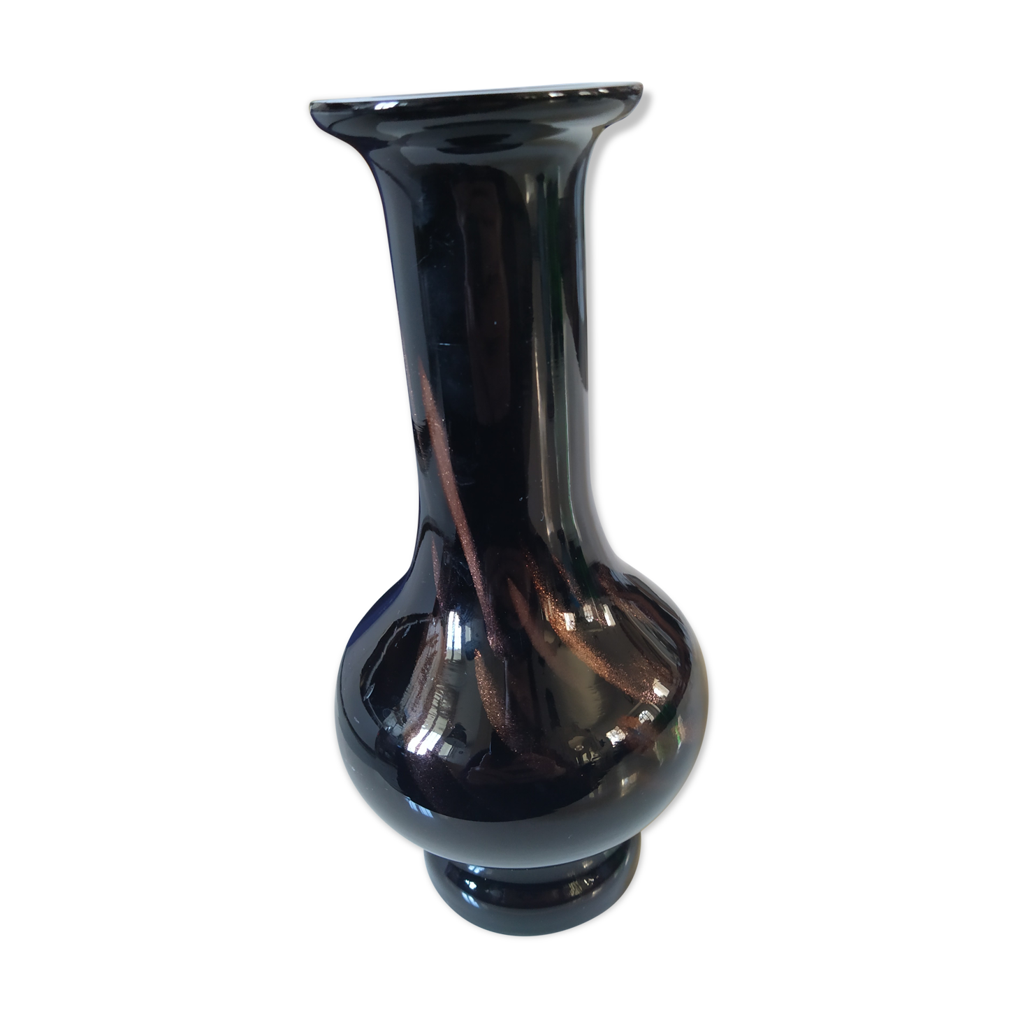 Black and golden vase