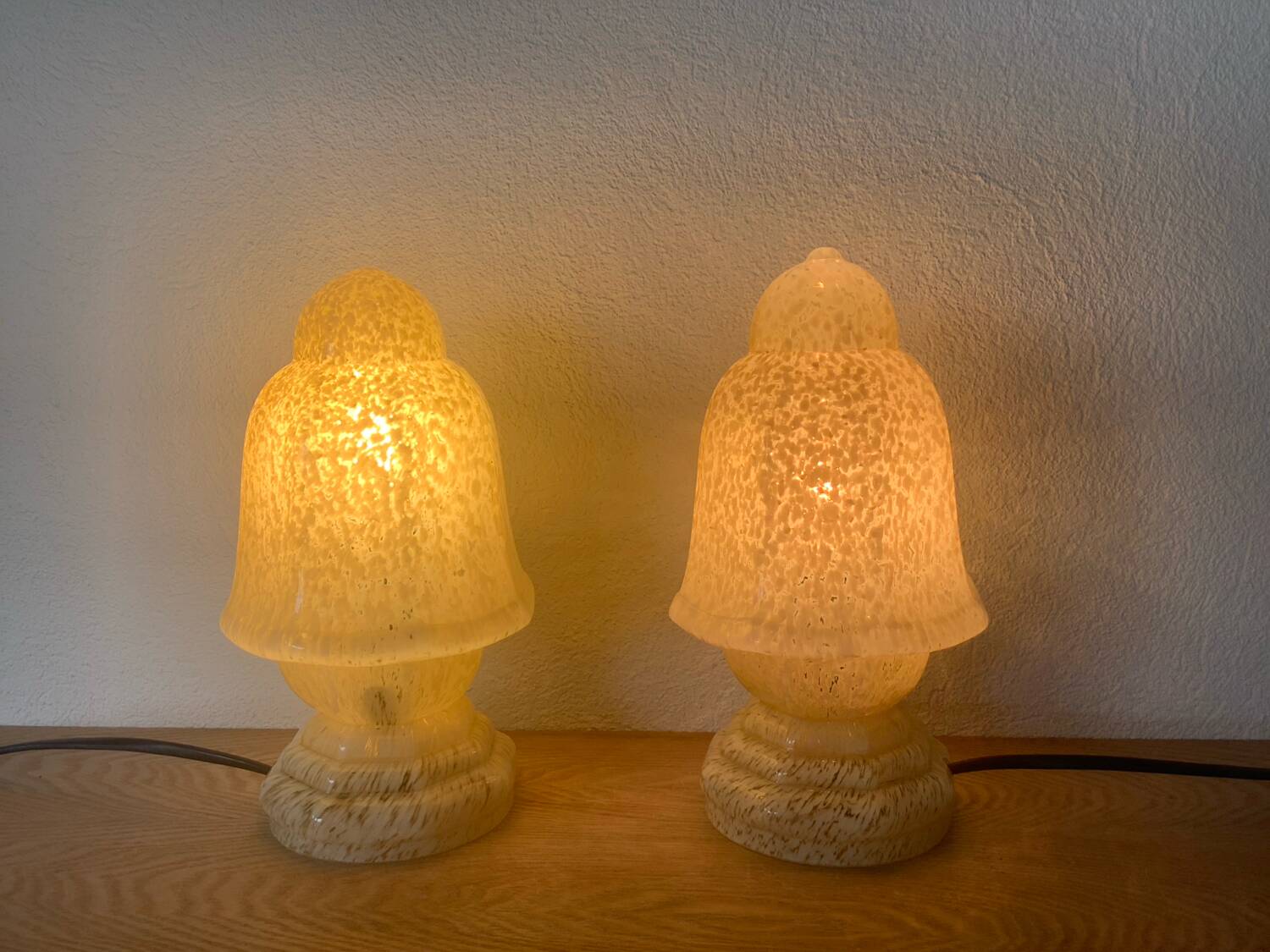2 Art Deco Globe Lamps in Yellow Clichy Glass.