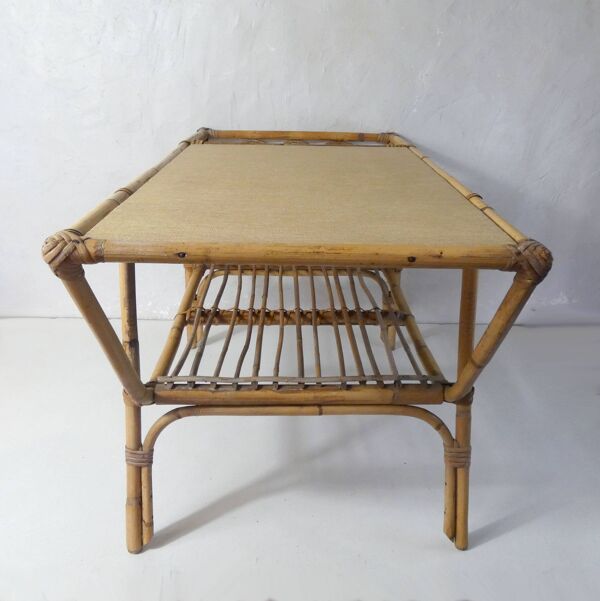 Table basse en rotin