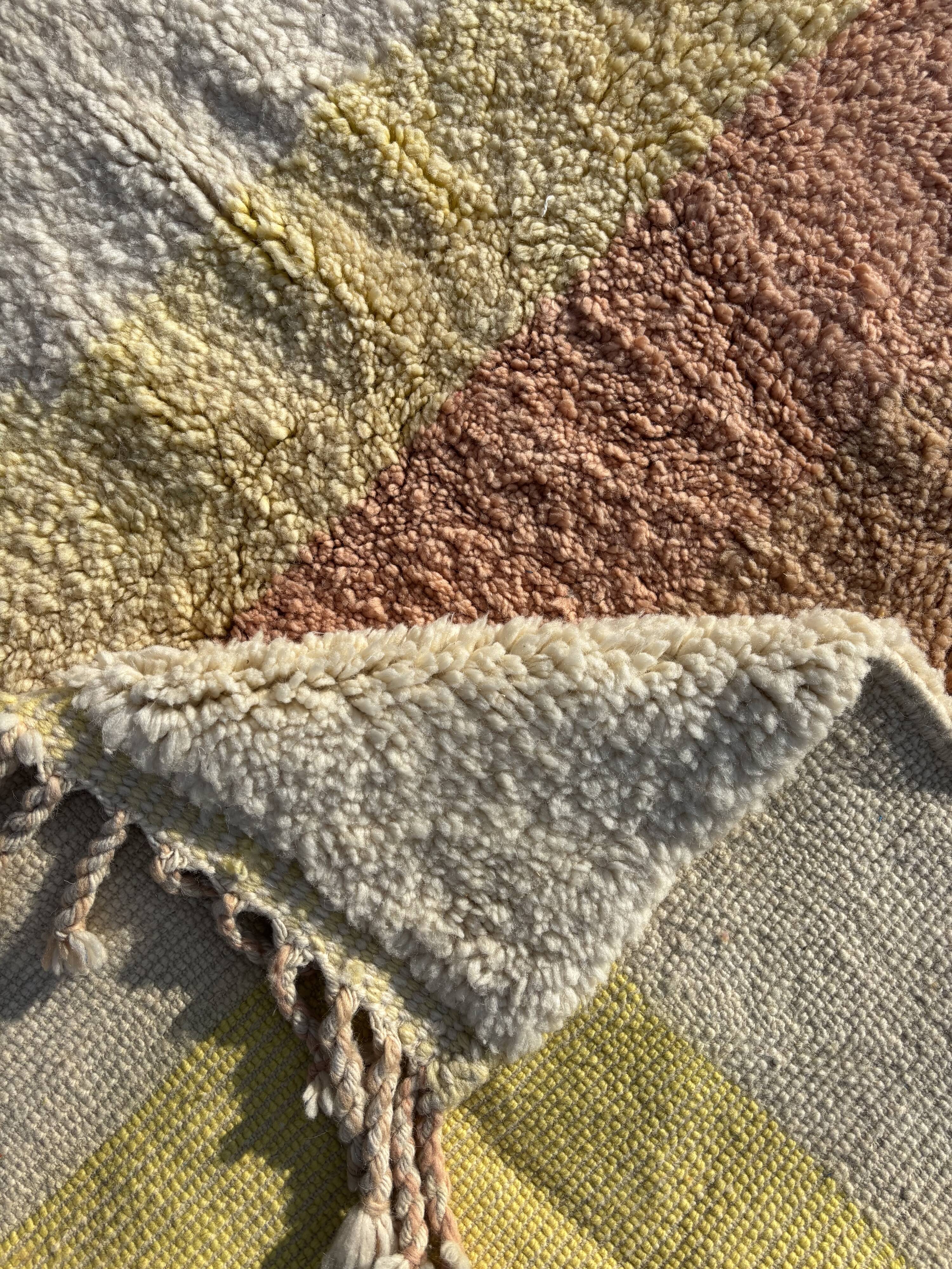 Moroccan Berber rug Beni M'rirt hand-knotted