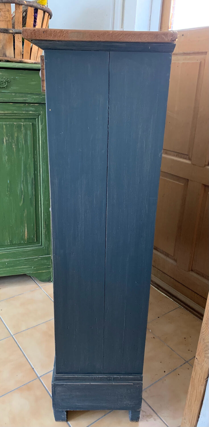 High chest of drawers