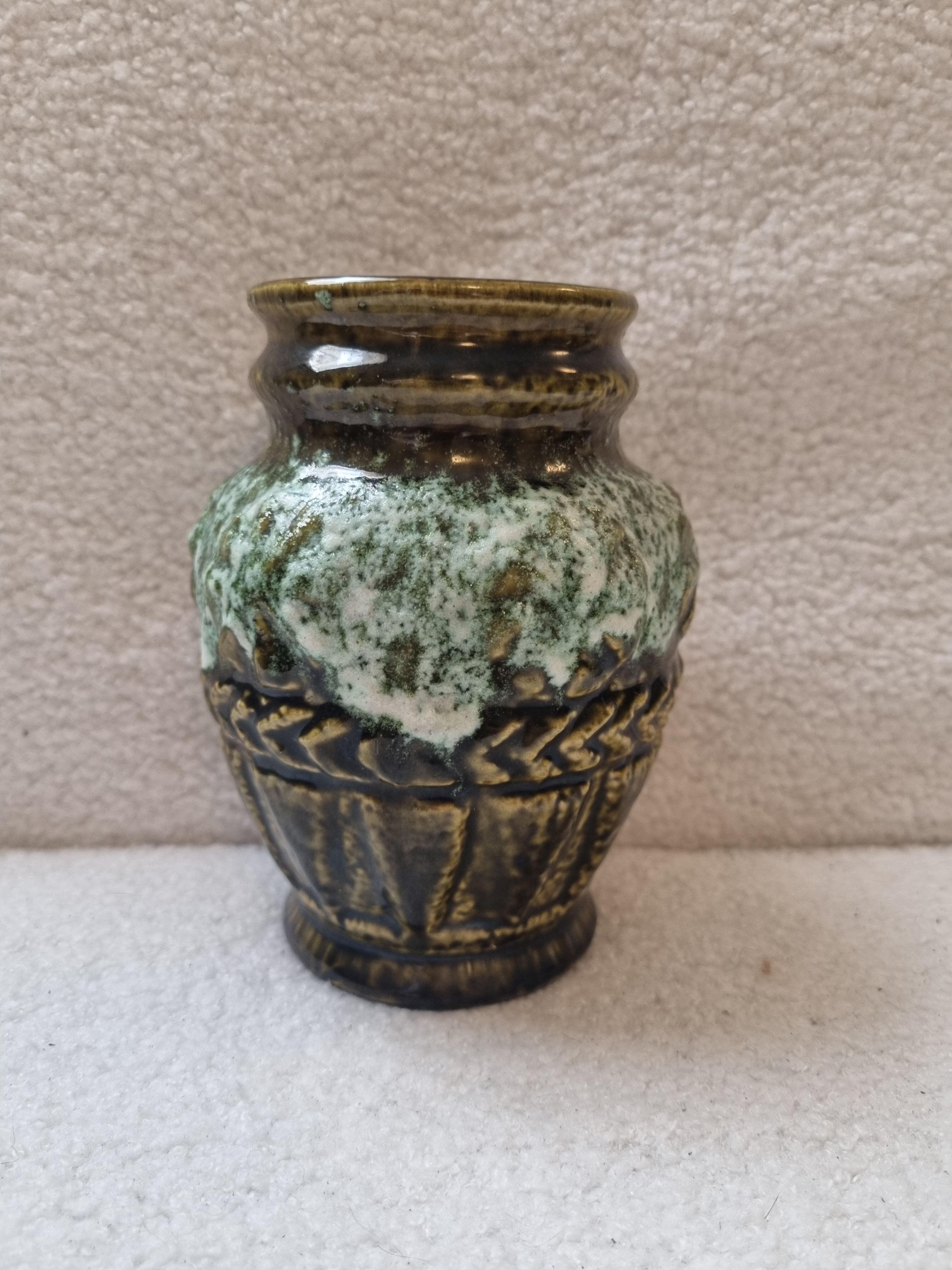 Small Vase Bay Keramik Fat Lava 72 14