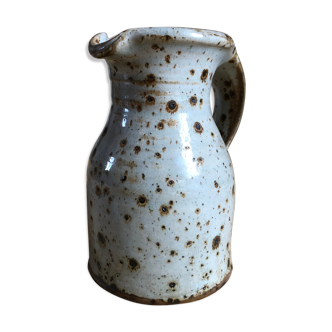 Sandstone pitcher by Gustave Tiffoche