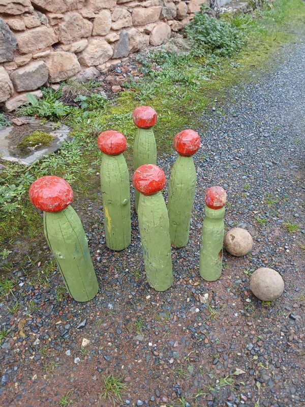 Jeu de quilles très ancien