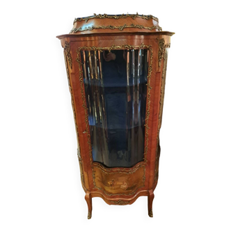 Napoleon III curved display case with martin varnish