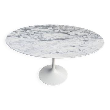 Original Knoll Tulip Arabescato Matte 152cm round LIKE NEW! Eero Saarinen