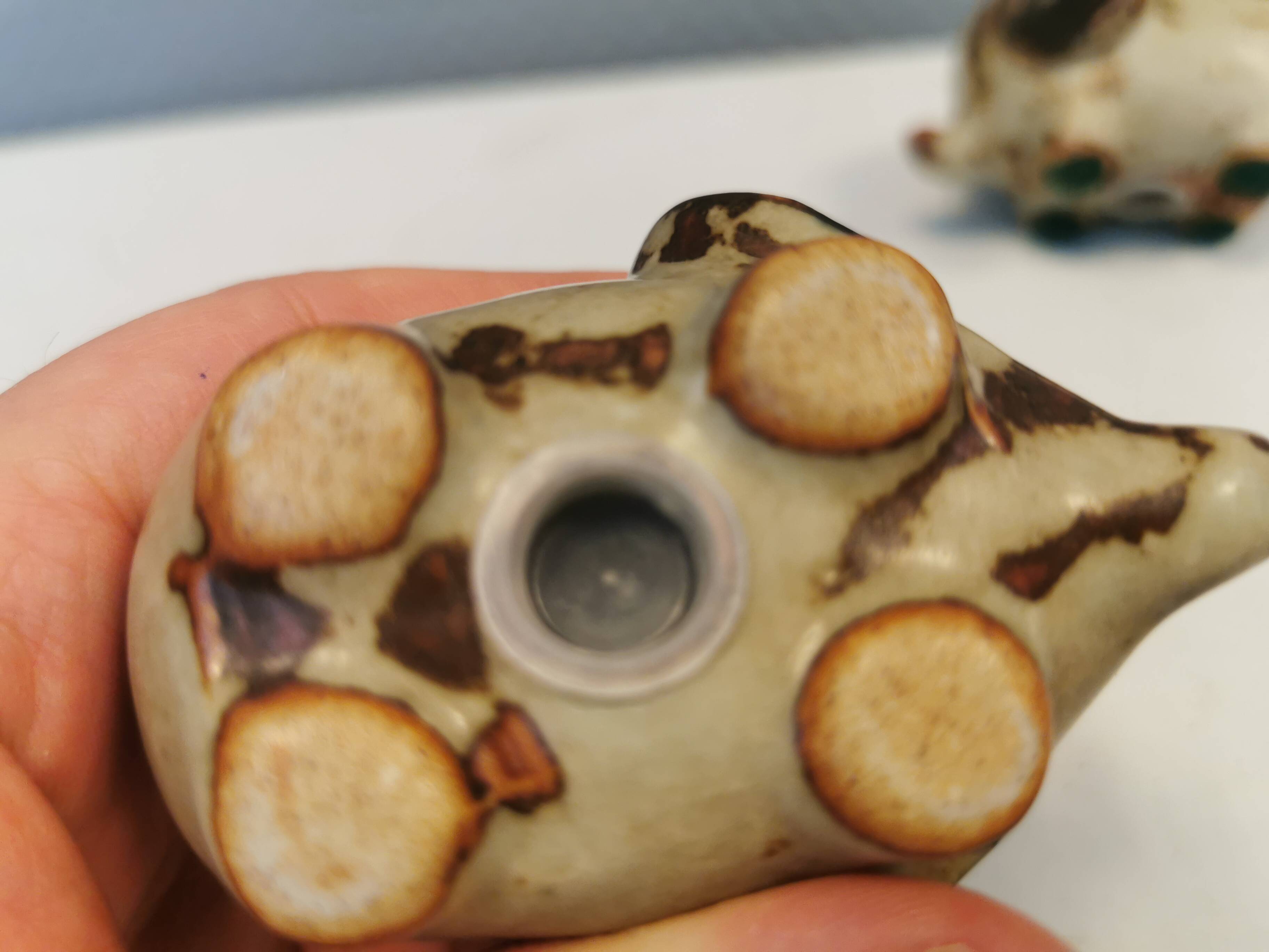 Ceramic elephants as a salt and pepper set made for Danish Søholm 1970-1980s.