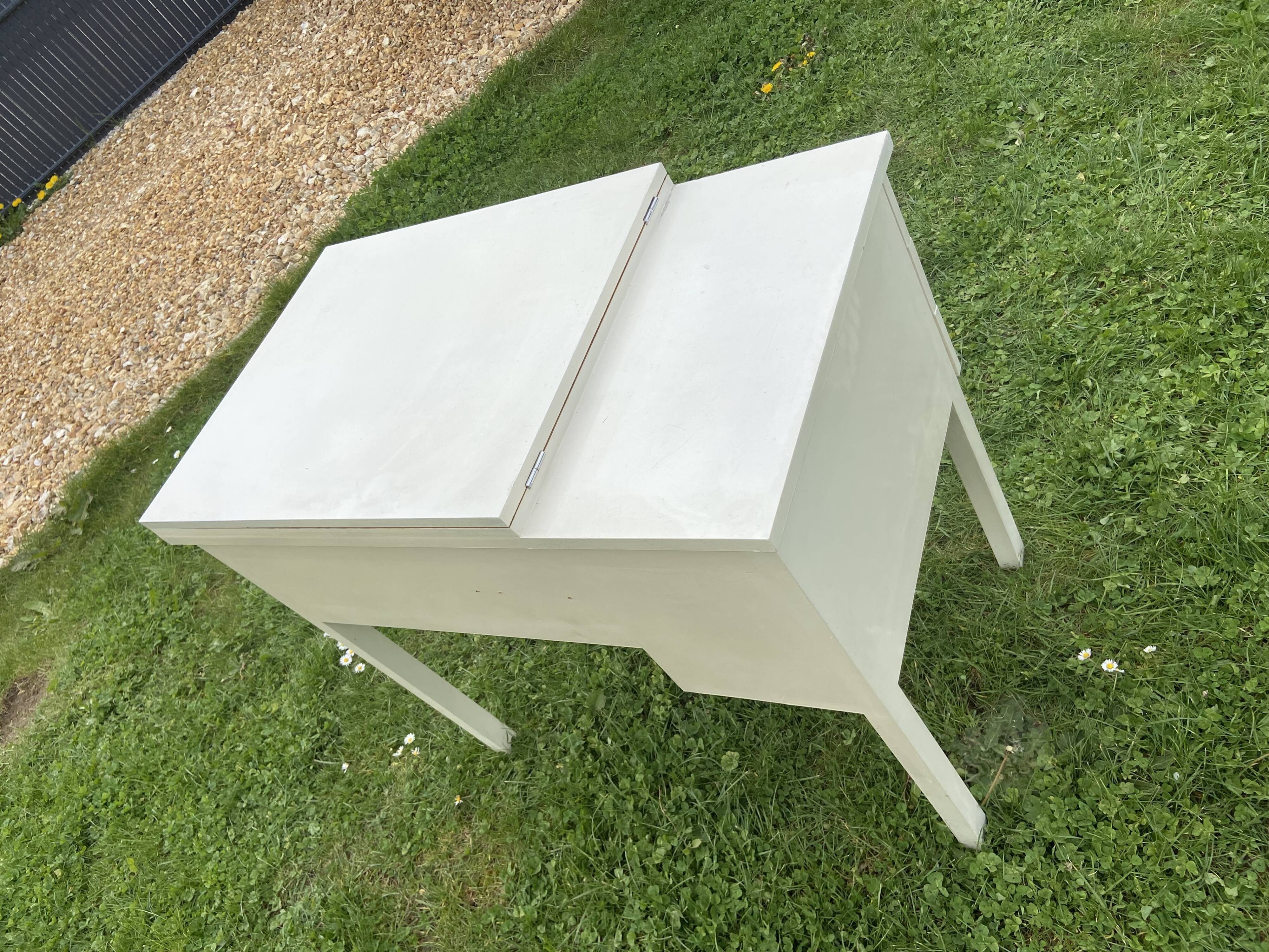 Singer sewing machine