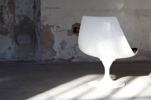 Fauteuil Space Age fibre laqué et tissus 1970