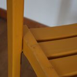 6 stackable wooden chairs