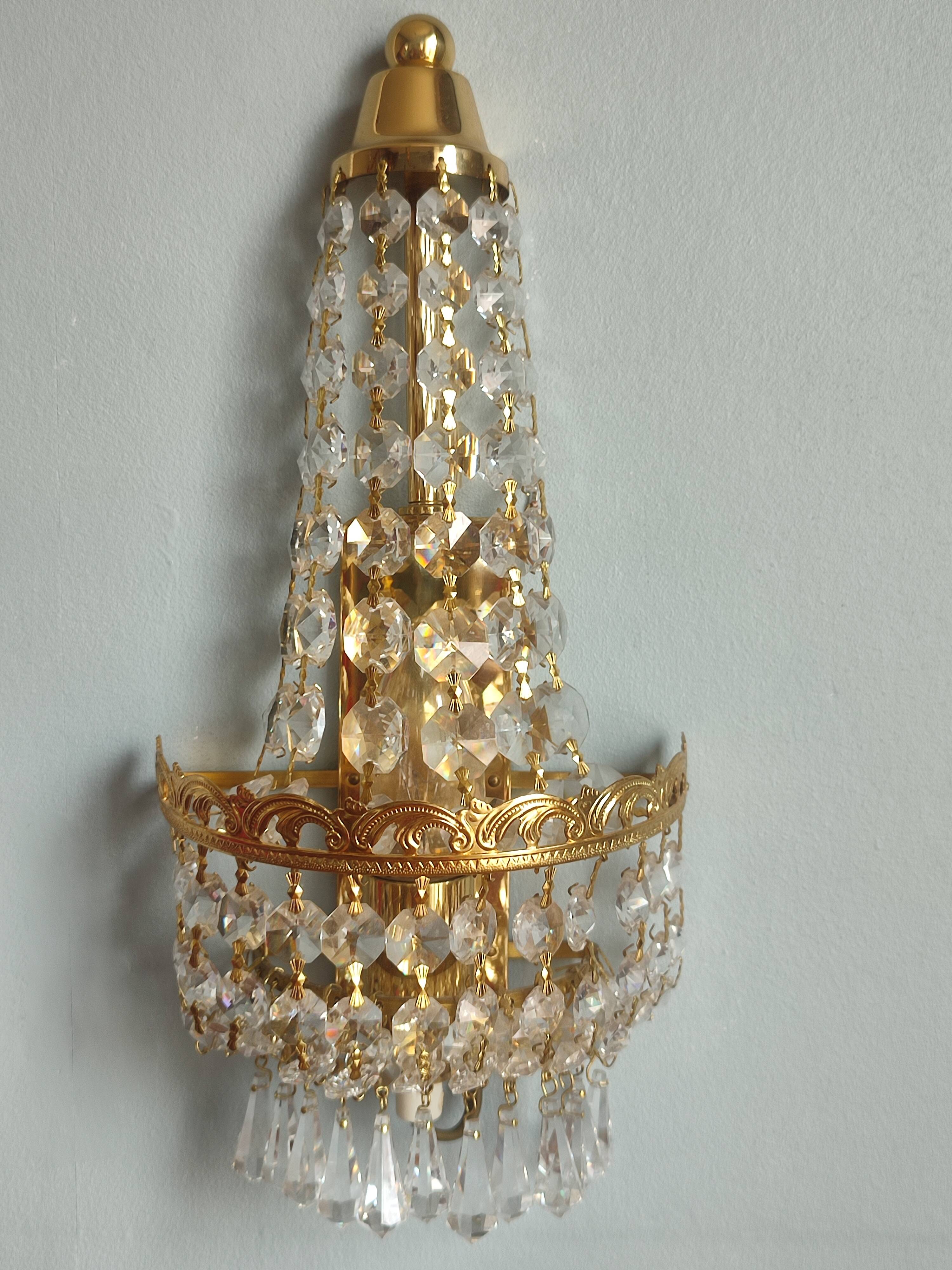 Pair of vintage Presiosa crystal wall lights