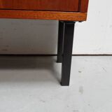 Buffet du milieu du siècle des années 1950