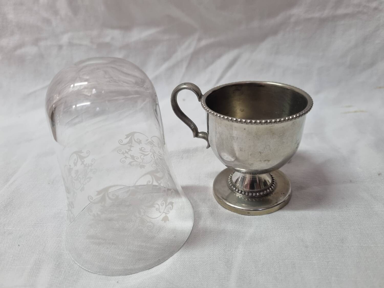 Engraved glass and glass holder early 20th century