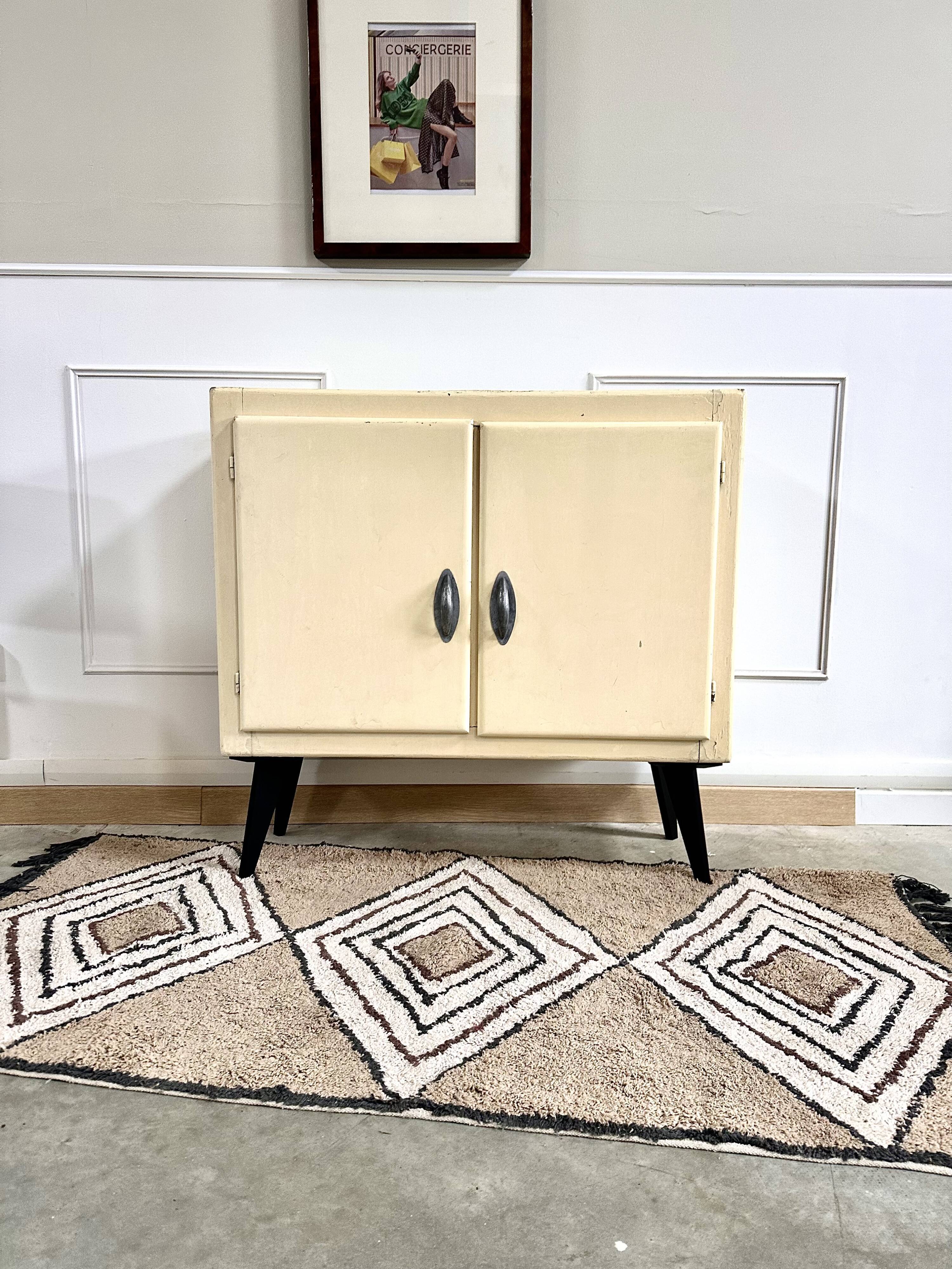 Vintage sideboard 50s