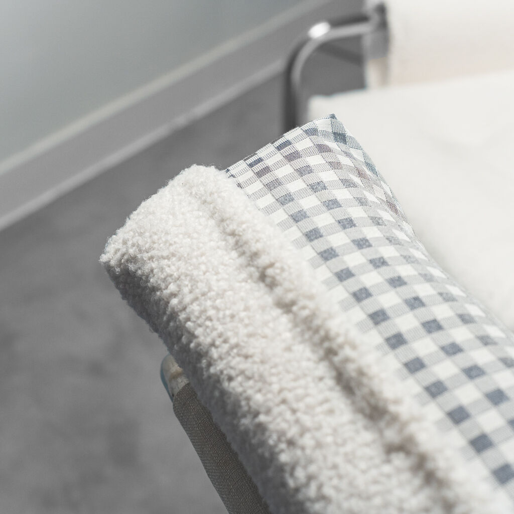 Pair of tubular armchairs double face '70