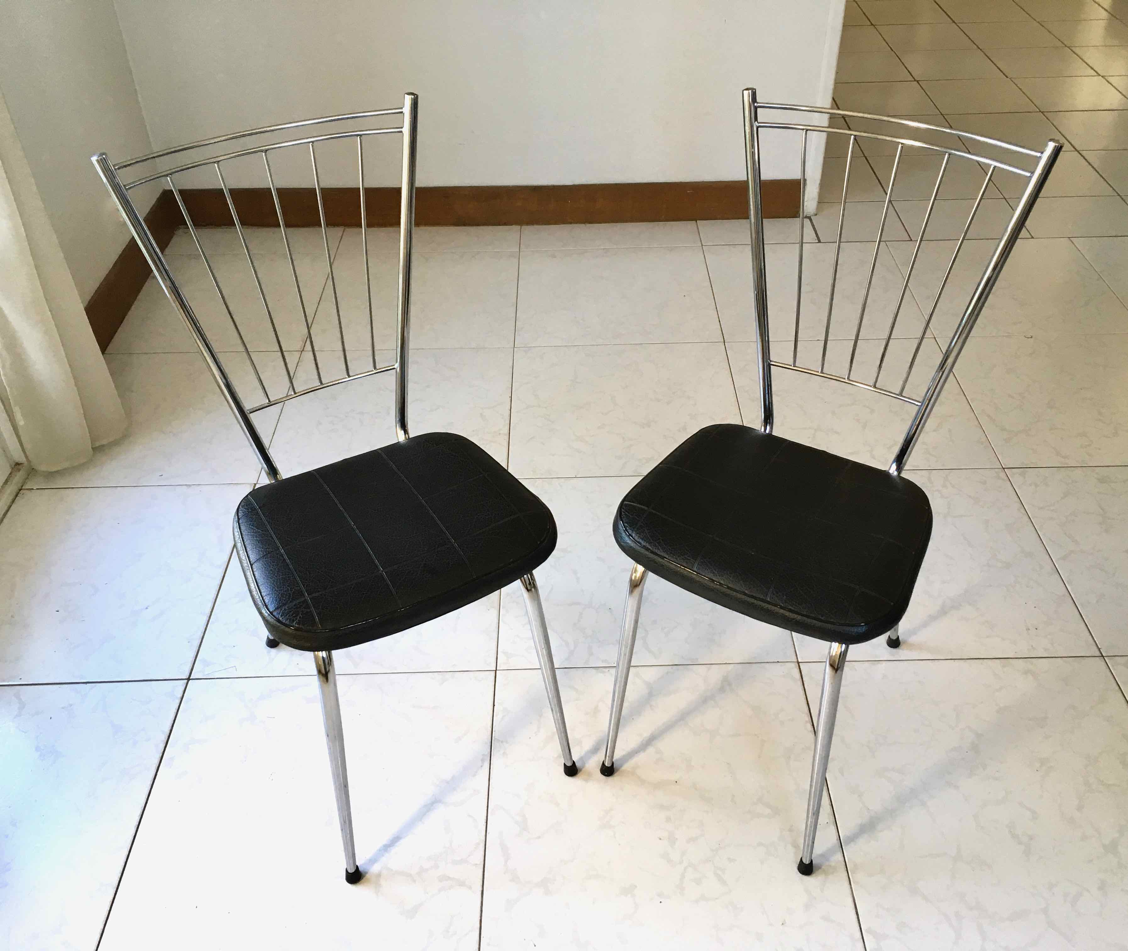 Pair of chairs design 1960-70