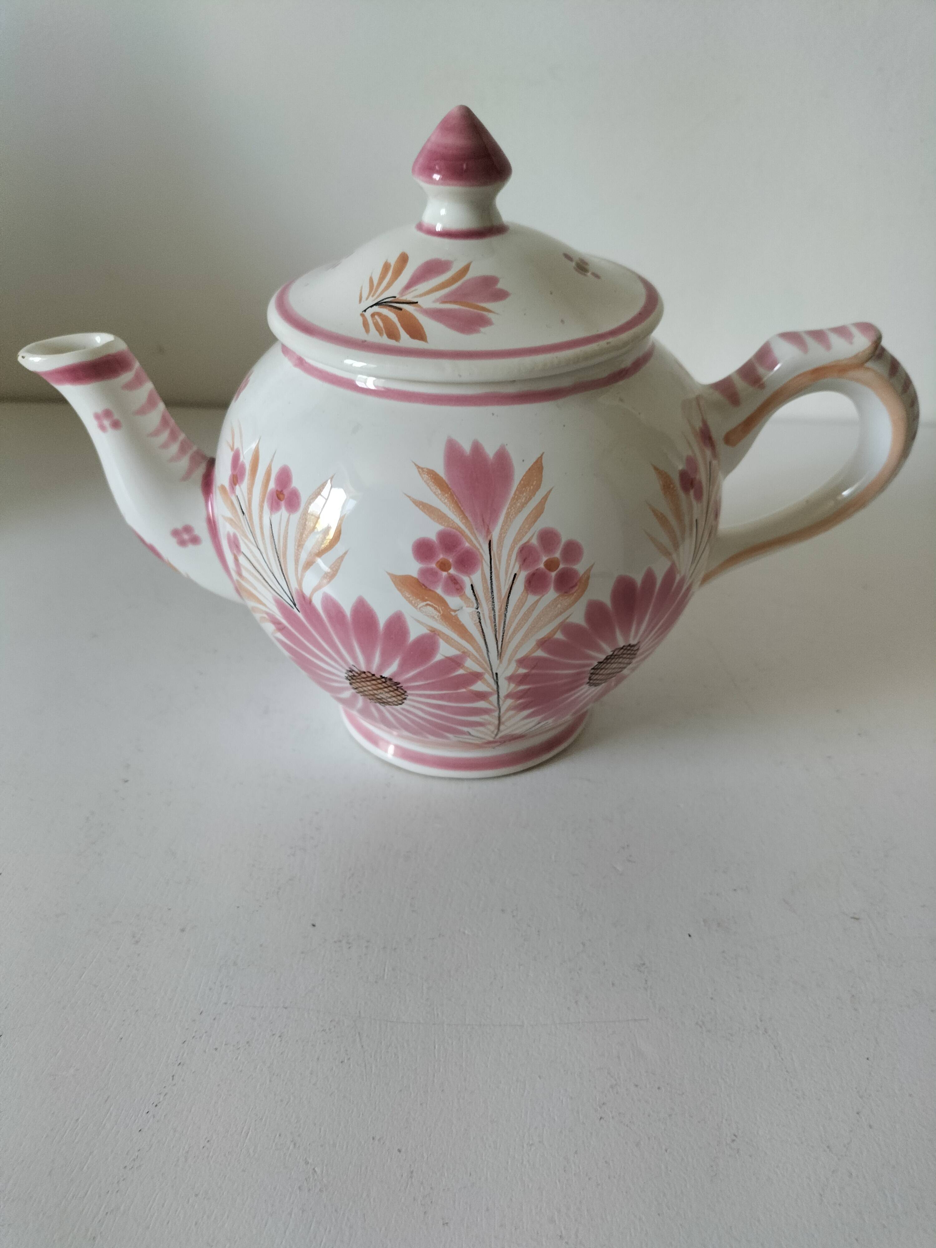 Henriot Quimper pink teapot
