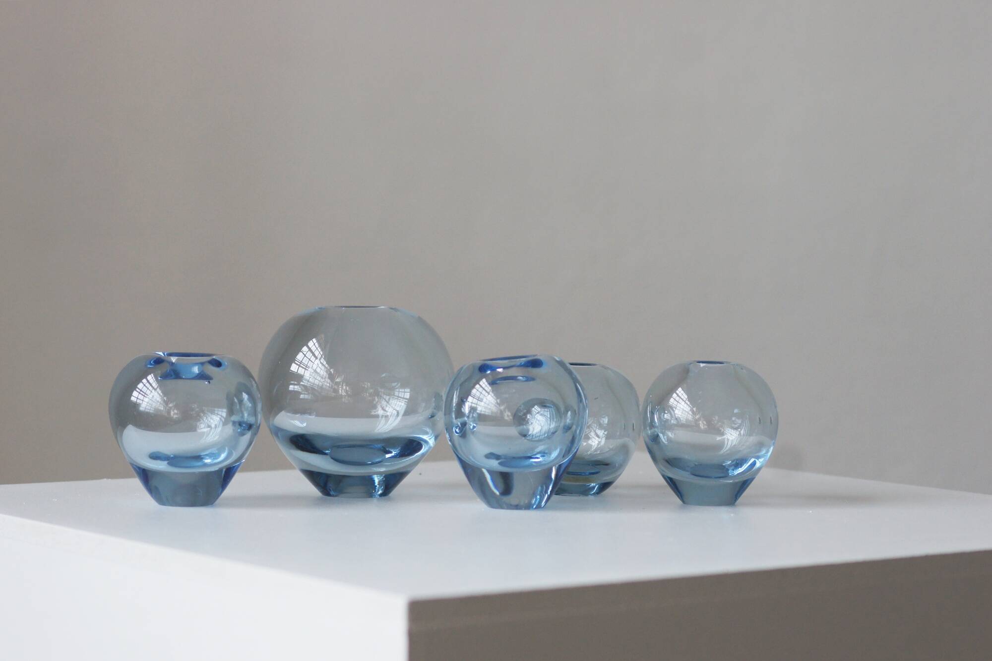 Vases Rondo Aqua par Per Lütken pour Holmegaard, Danemark, Ensemble de 5