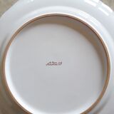 Decorative plate decorated "Birds of Moustiers" and small matching pot