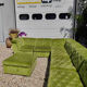 Canapé modulable en velours vert vintage Laauser