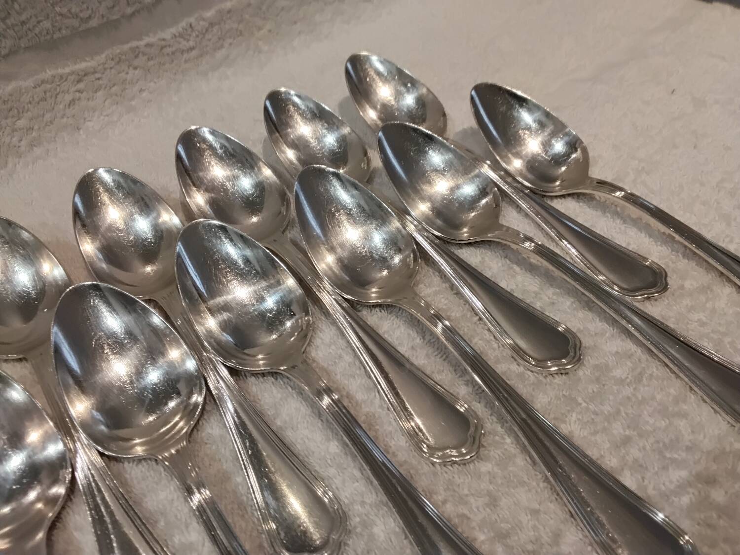12 silver-plated soup spoons, Christofle goldsmith, Spatours model