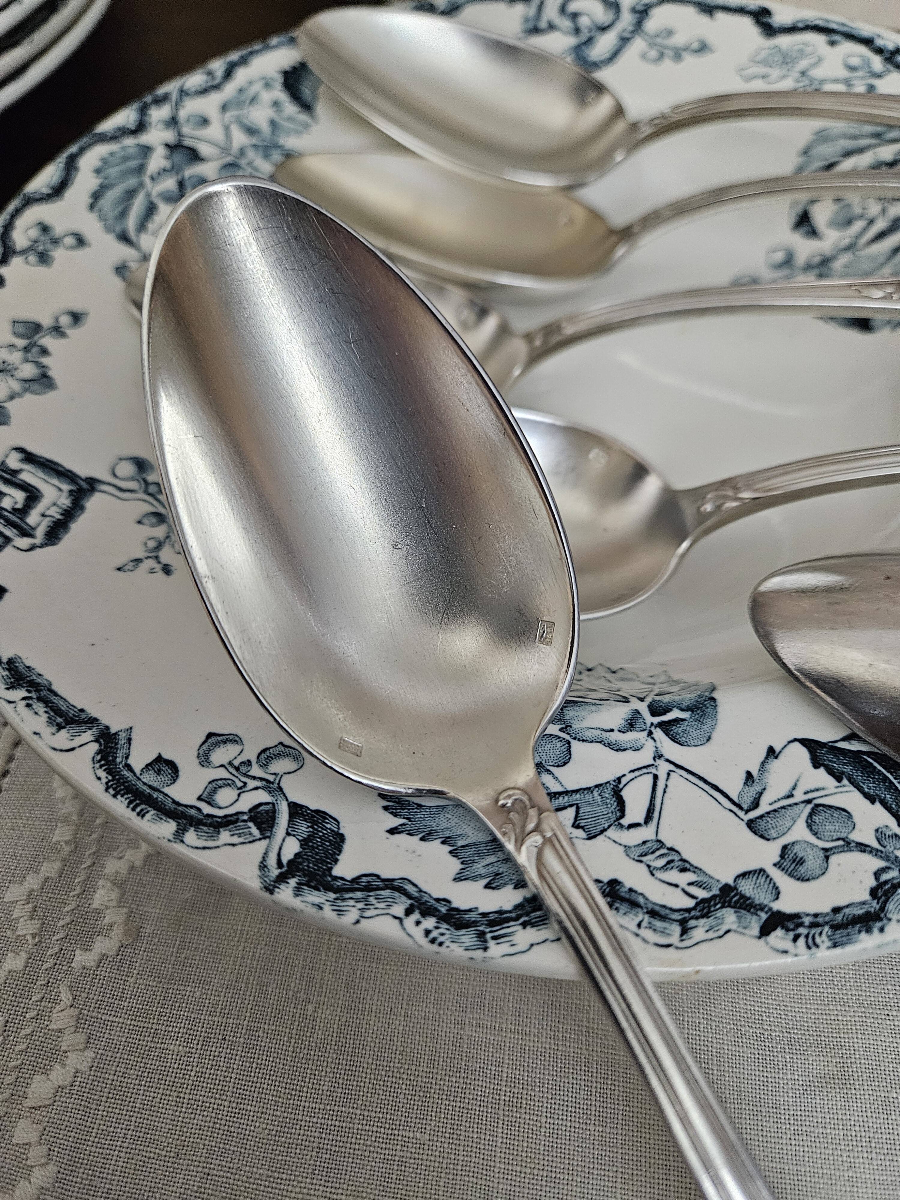 6 silver-plated metal tablespoons