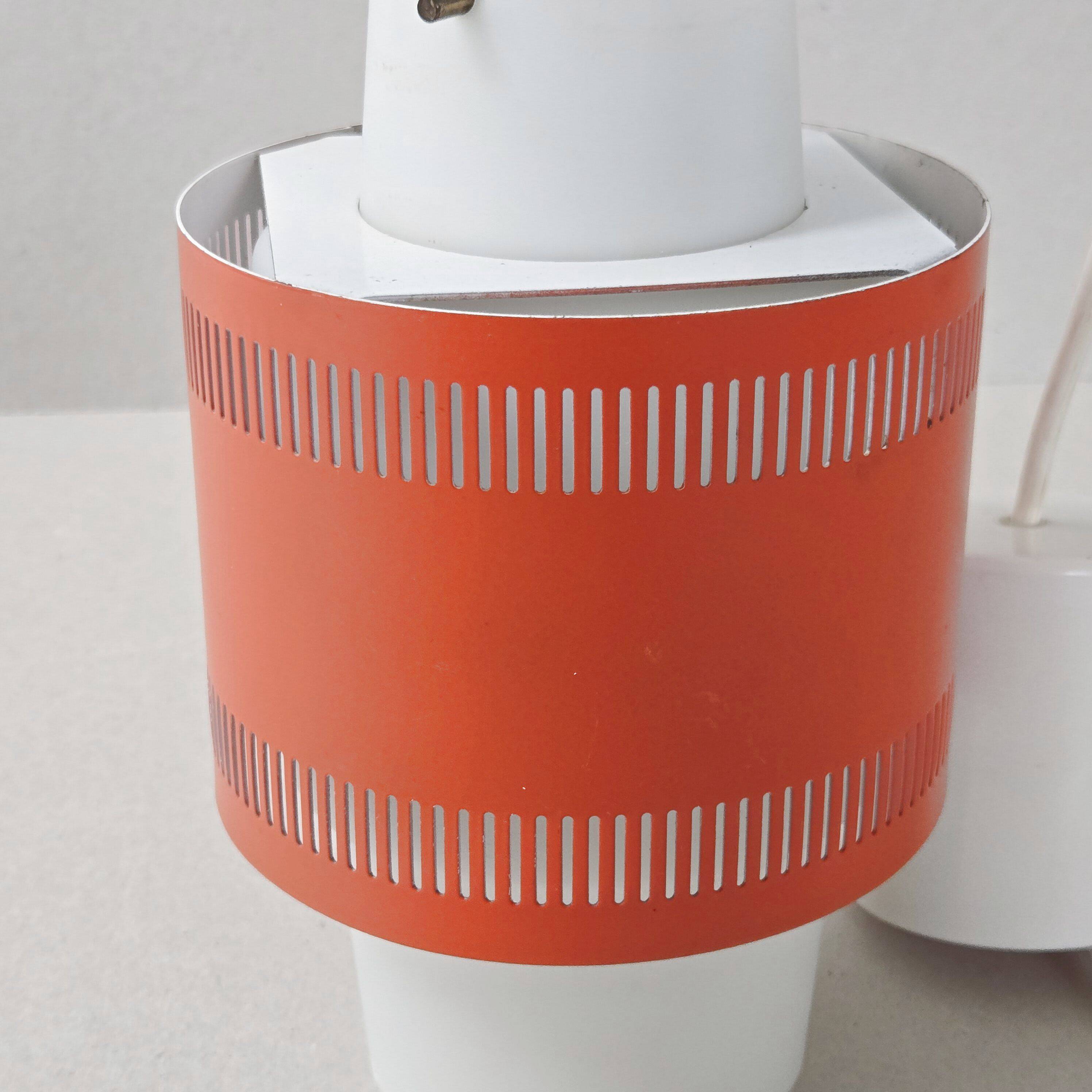 Vintage 1960s pendant light