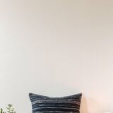 Hand-woven “Edgar” cushion in linen and wool