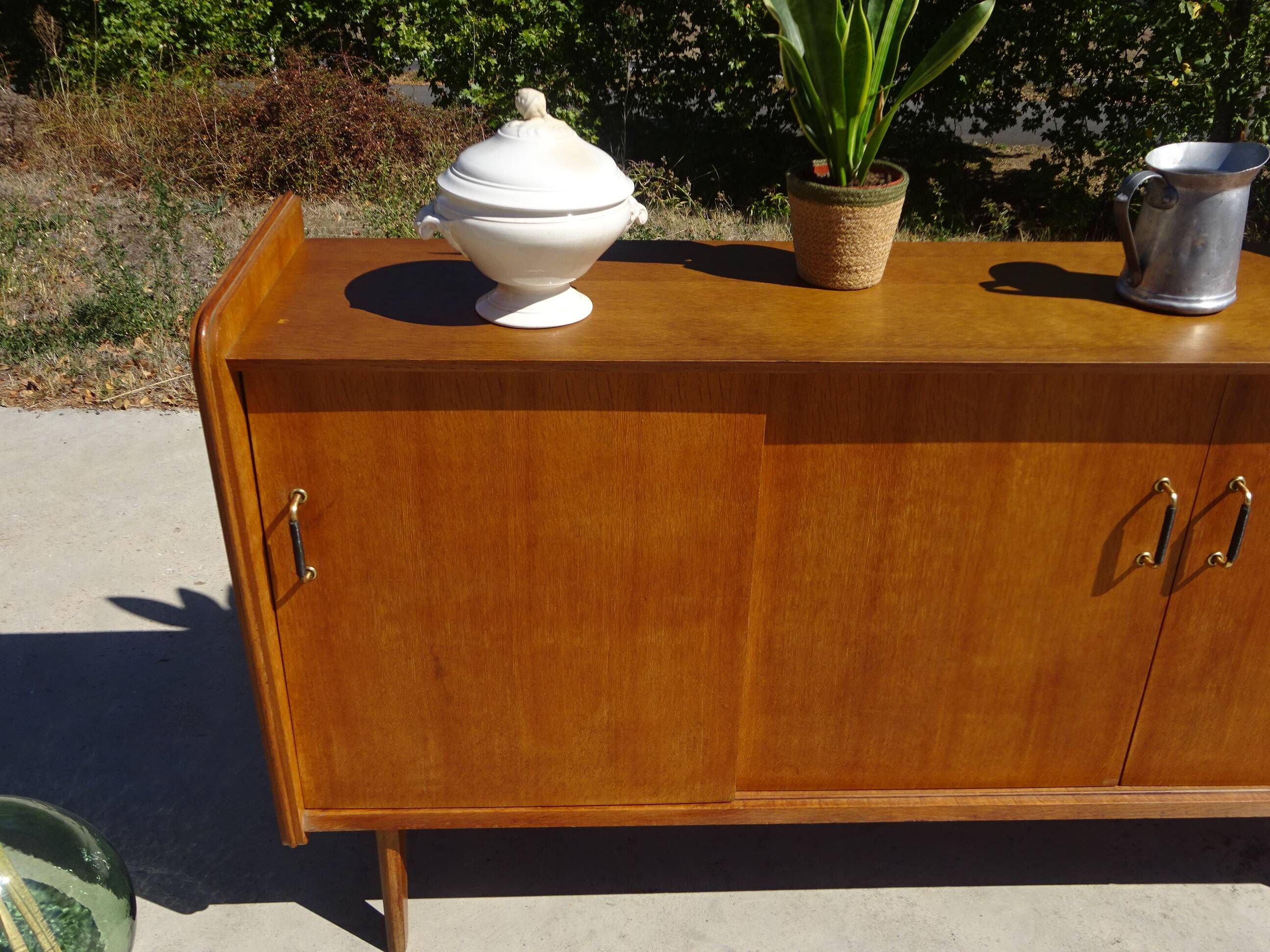 Enfilade vintage aux pieds compas par SAM