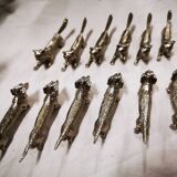 Silver metal hillside holder/rest for 6 Dachshund dogs and 6 Foxes