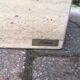Table basse vintage en travertin et laiton de Fedam 1970