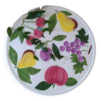 Multicolored fruit presentation plate