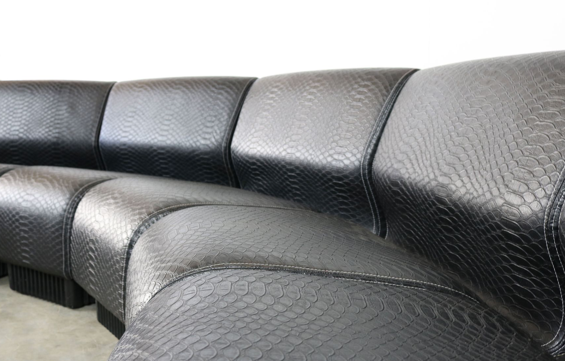 Black snakeskin modular sofa by Don Chadwick for Herman Miller 1970s