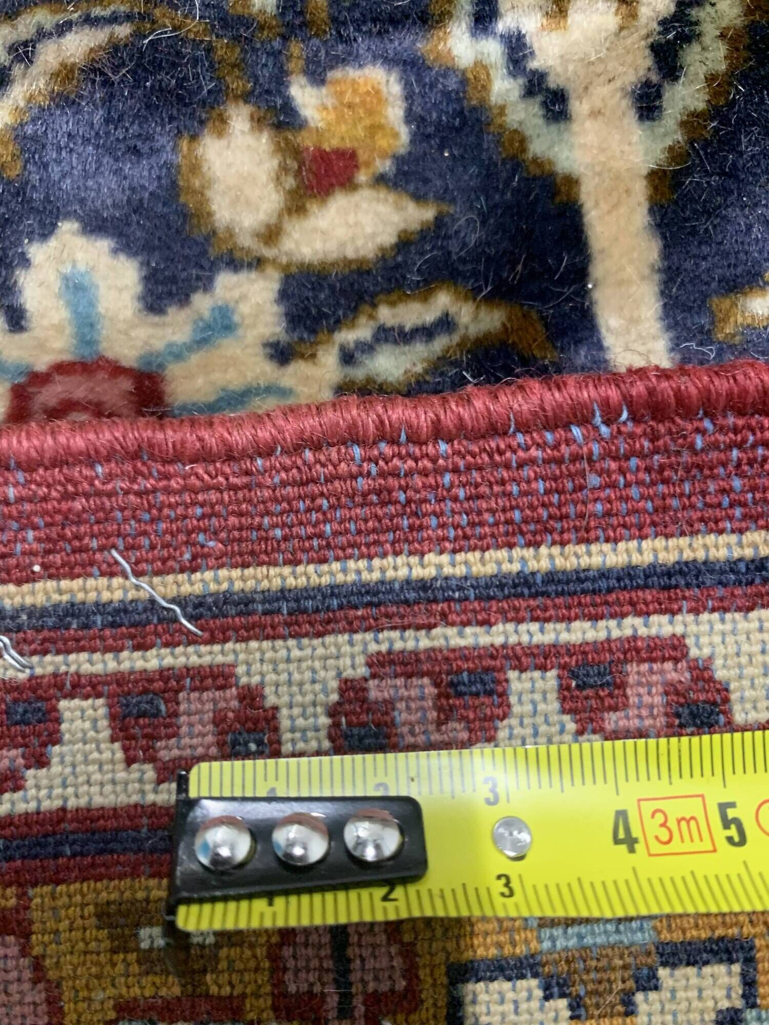 Very fine Indo-Isfahan Oriental rug, silky wool – 300 x 200 cm