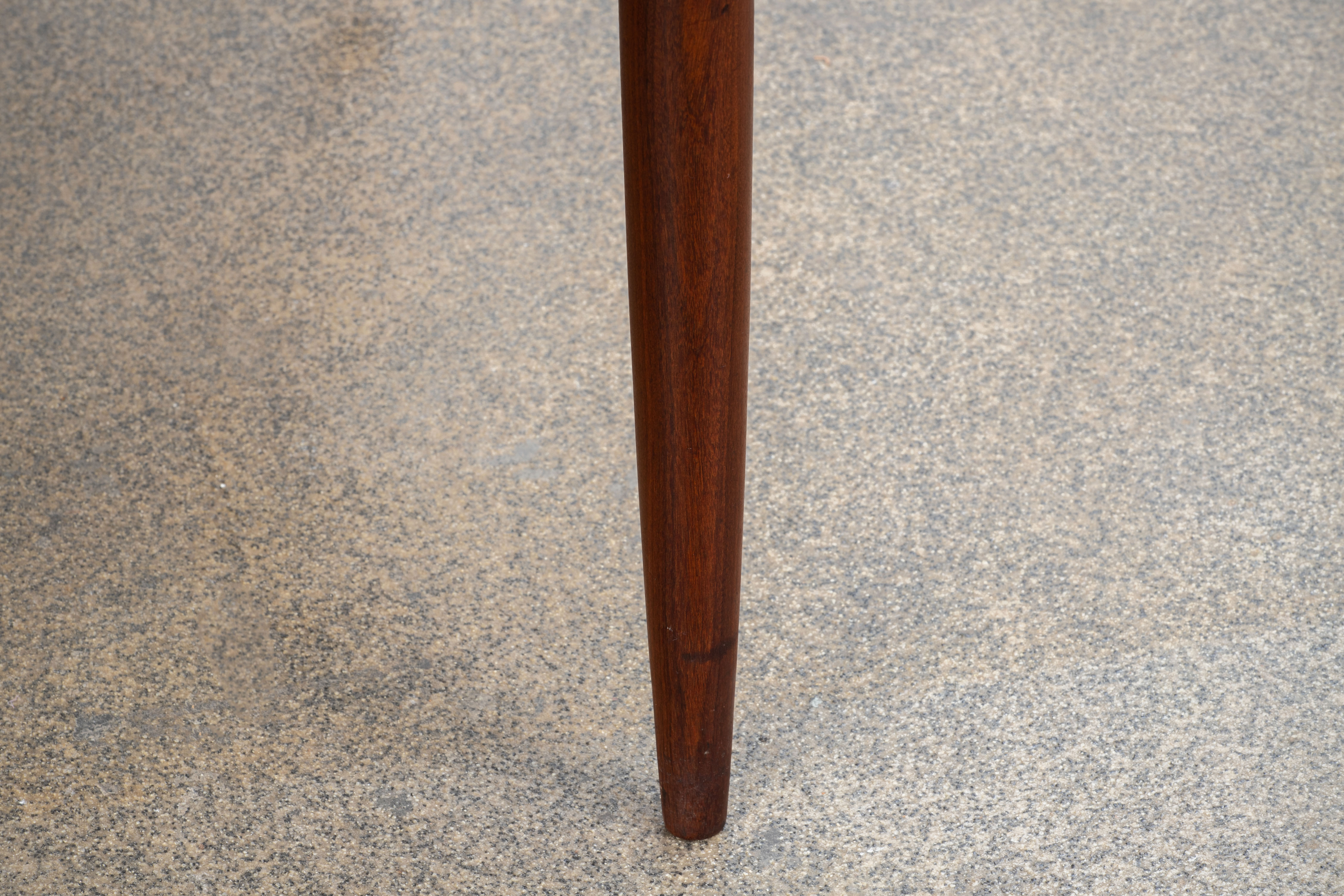 Vintage Scandinavian Table – 163 cm / 208 cm