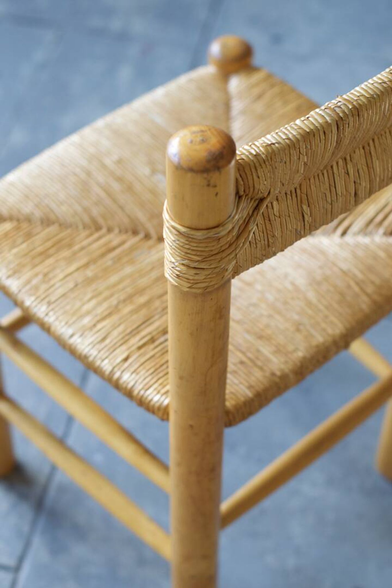 Chaises de salle à manger style Perriand