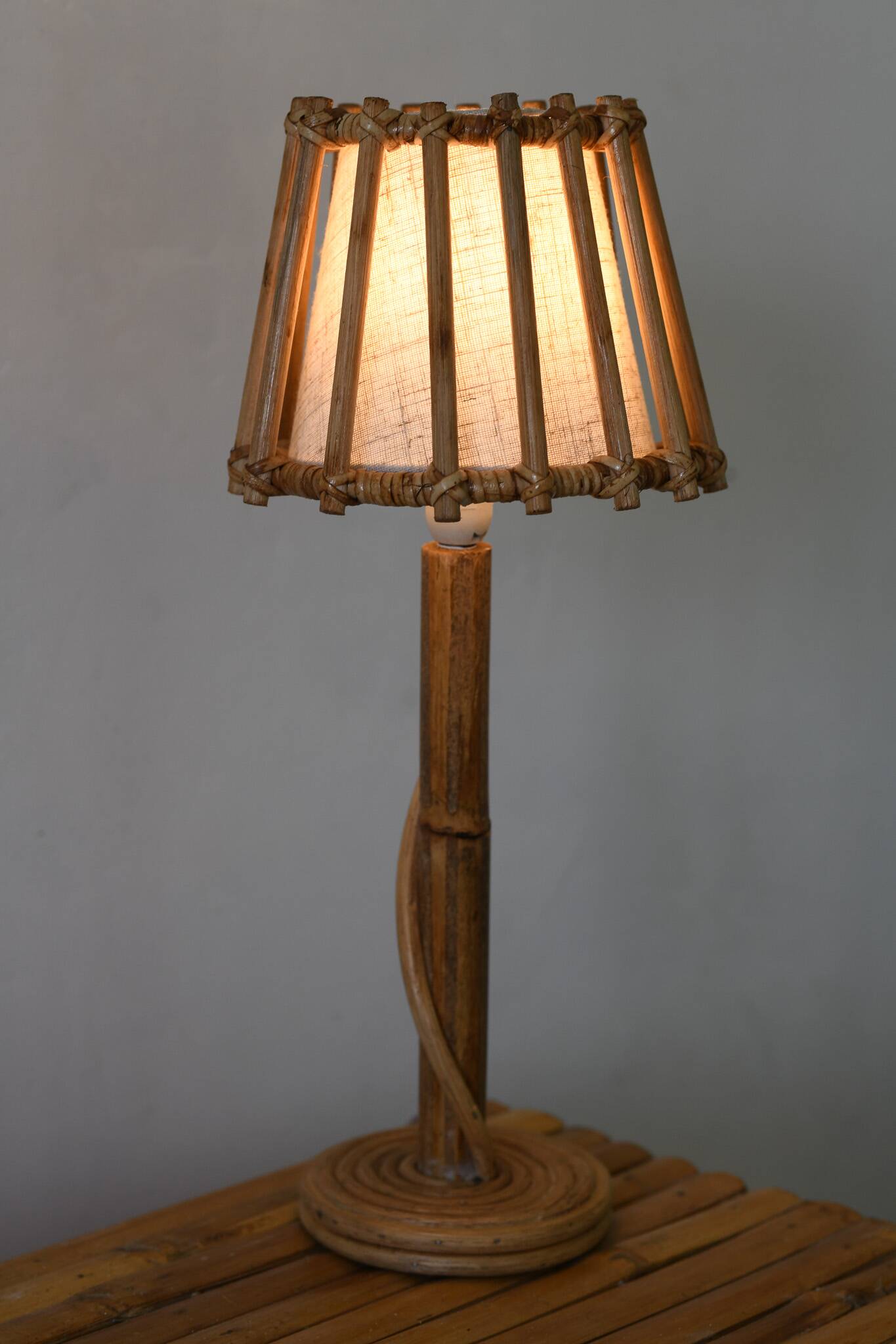 Lampe de table en roseau crayon moder du milieu du siècle