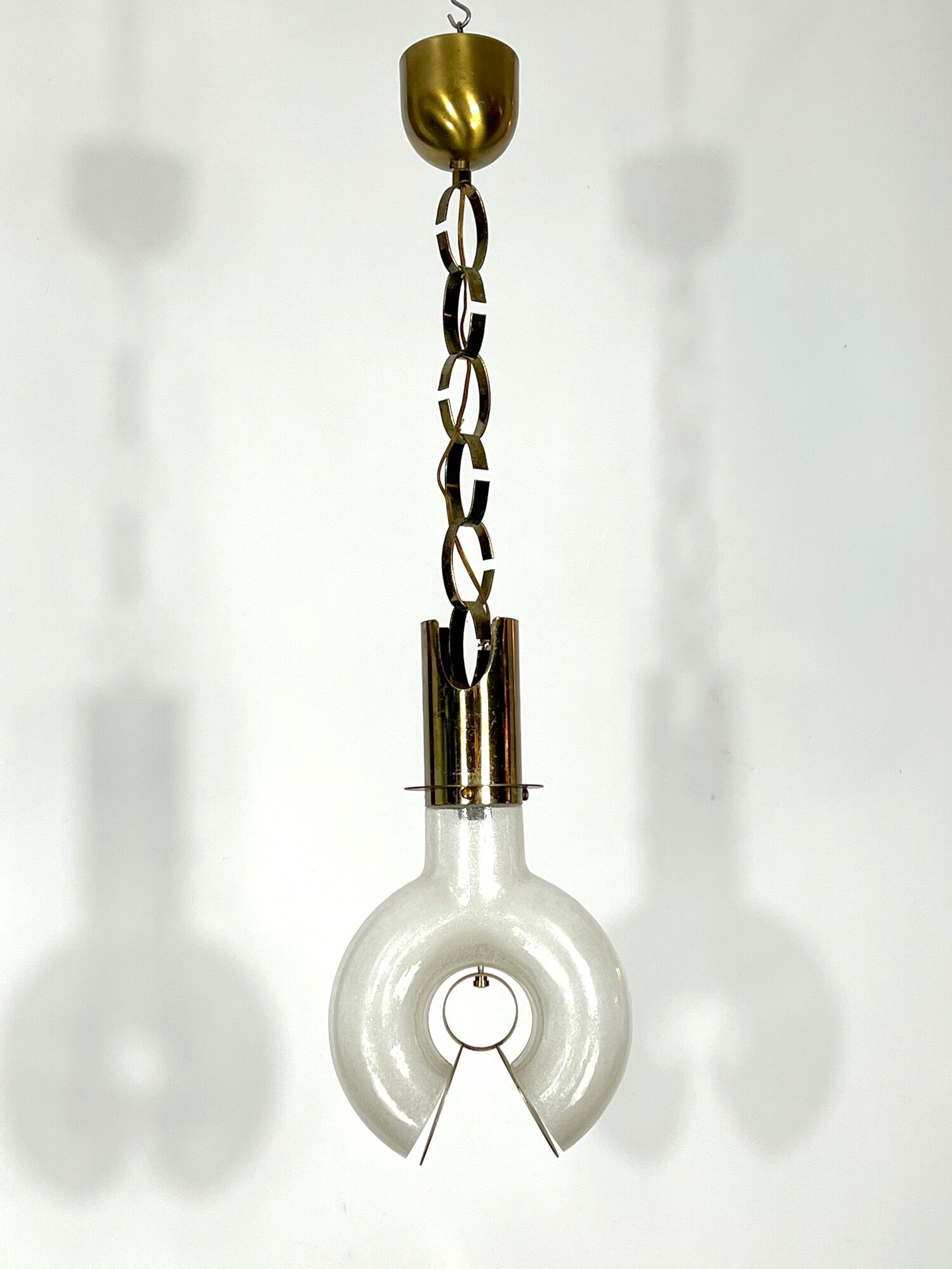 Mid-century modern brass and pulegoso chandelier by Carlo Nason