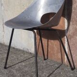 Tulip chair by Pierre Guariche. (Steiner Edition, 1950s)