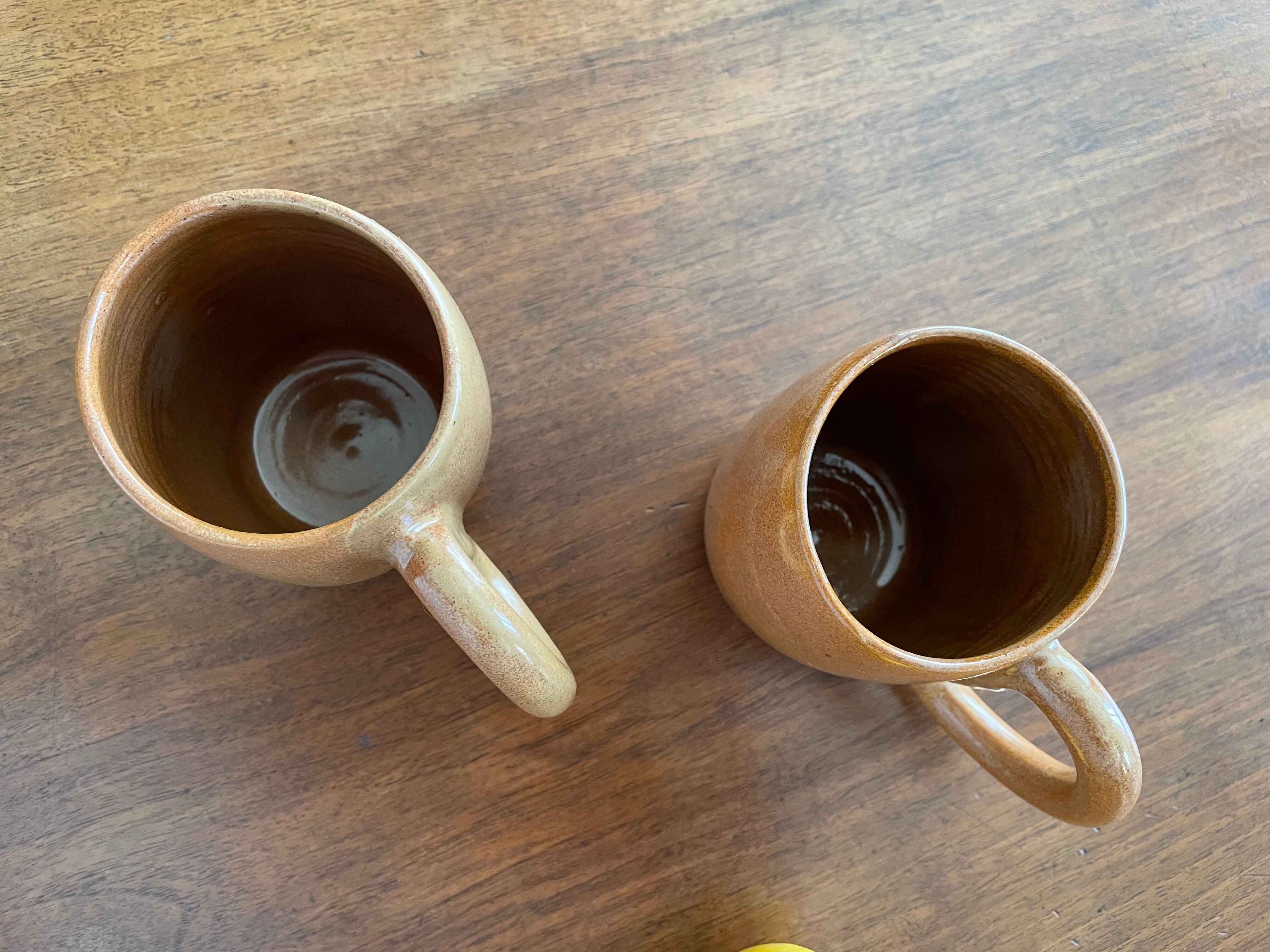 Sandstone mugs arts ceram grand fire